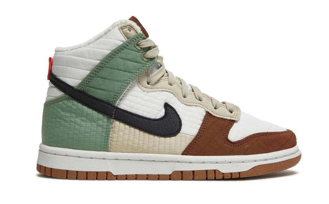 WMNS DUNK HIGH LX “TOASTY”